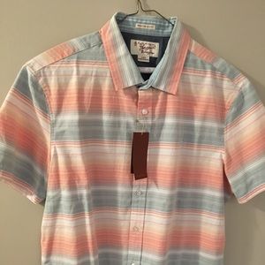 Short sleeve shirt